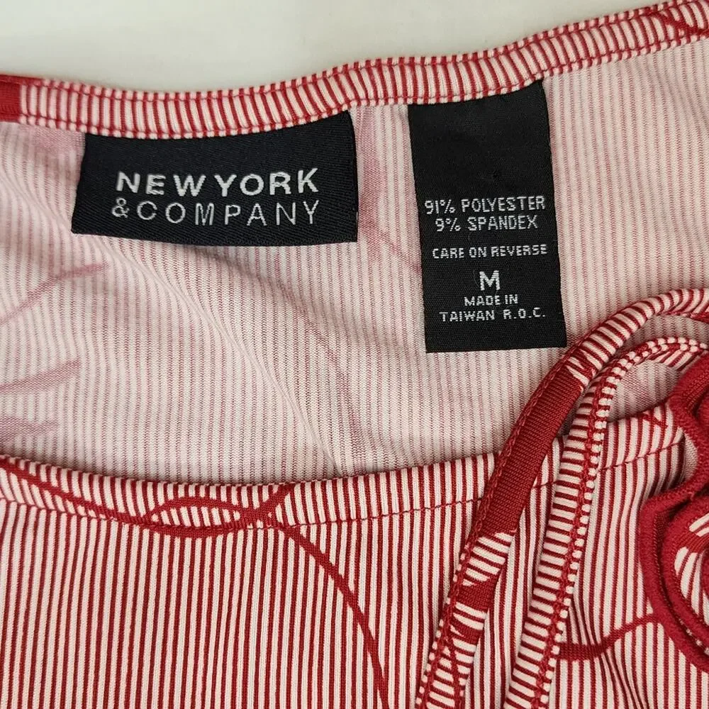 New York and Company Rosette Floral Print Sleeveless Romantic Red Top, Medium - Picture 6 of 8